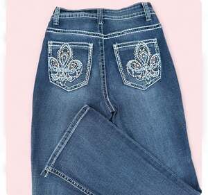 LEGEND Women's High Rise Fleur De Lis Embroidered Embellished Bootcut Jeans